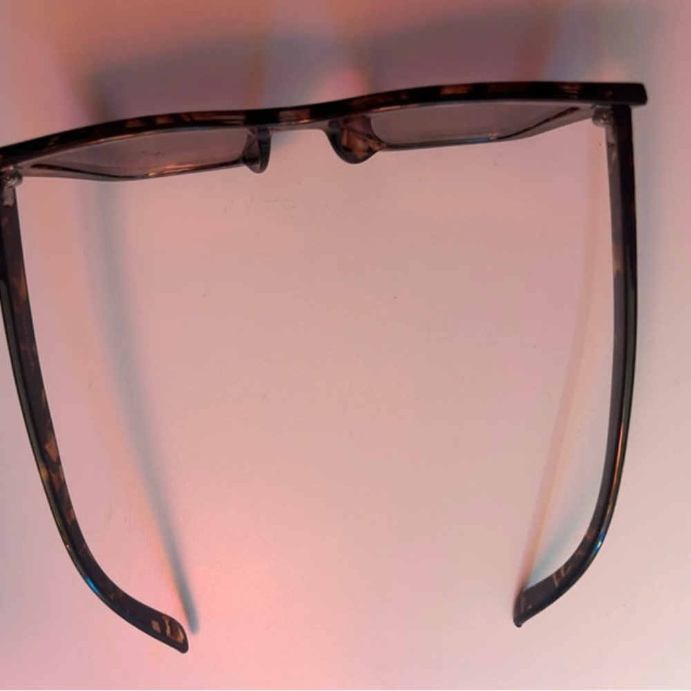Tortoise Shell Sunglasses - Picture 3 of 4